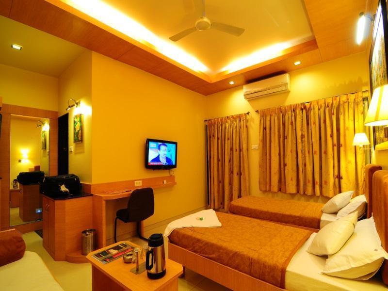 Panchavati Elite Inn Nashik Exterior foto