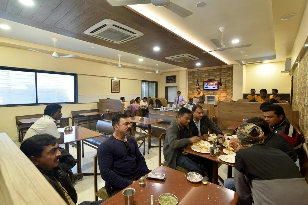 Panchavati Elite Inn Nashik Exterior foto